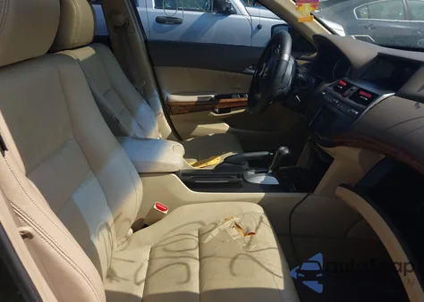 2008 Honda Accord 2.4 Ex-L from USA, damaged, VIN 1HGCP26878A014440